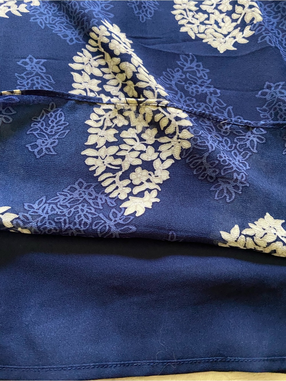 Belle by Kim Gravel floral medallion blouse - Picture 6 of 13